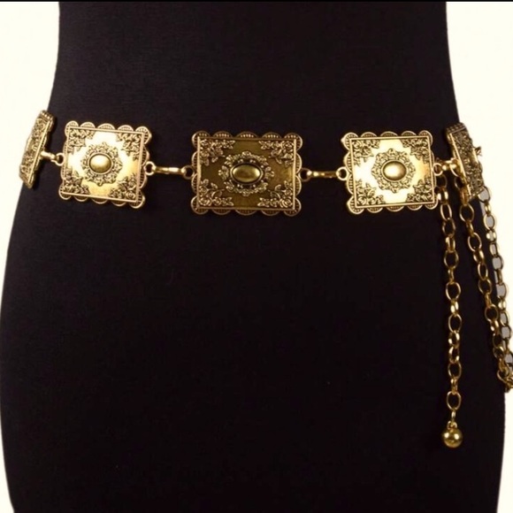 Accessories - Vintage Engraved Gold Chain Belt NEW 🏷️
